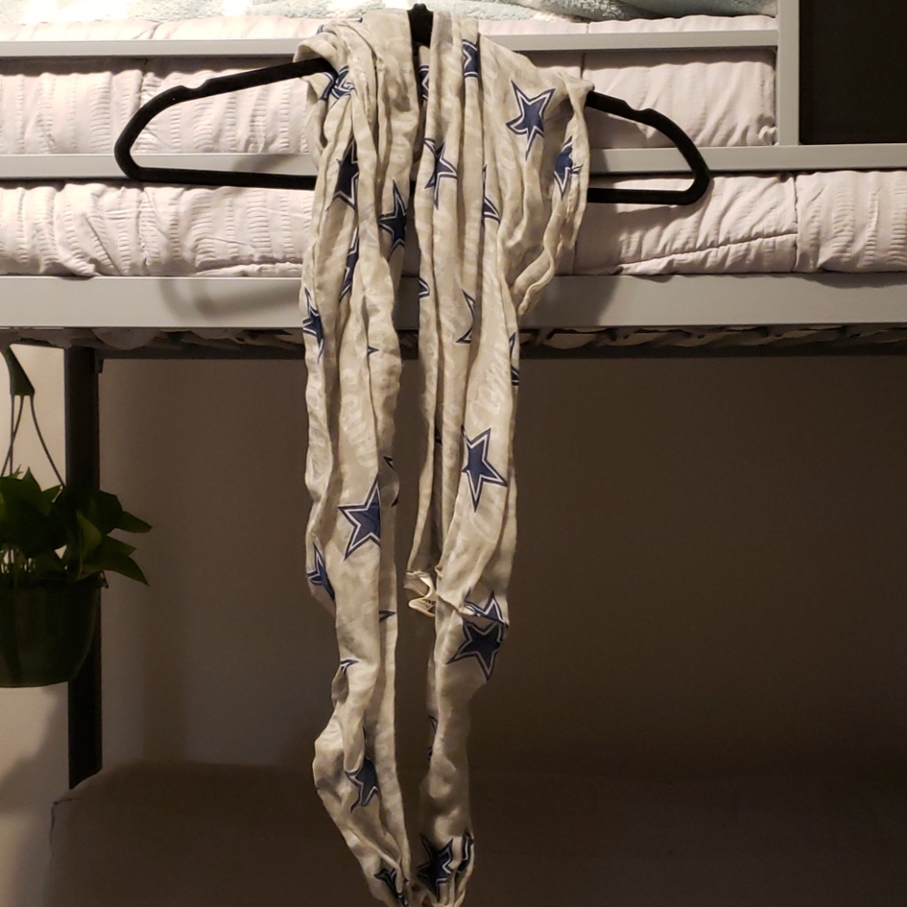 Dallas Cowboys scarf